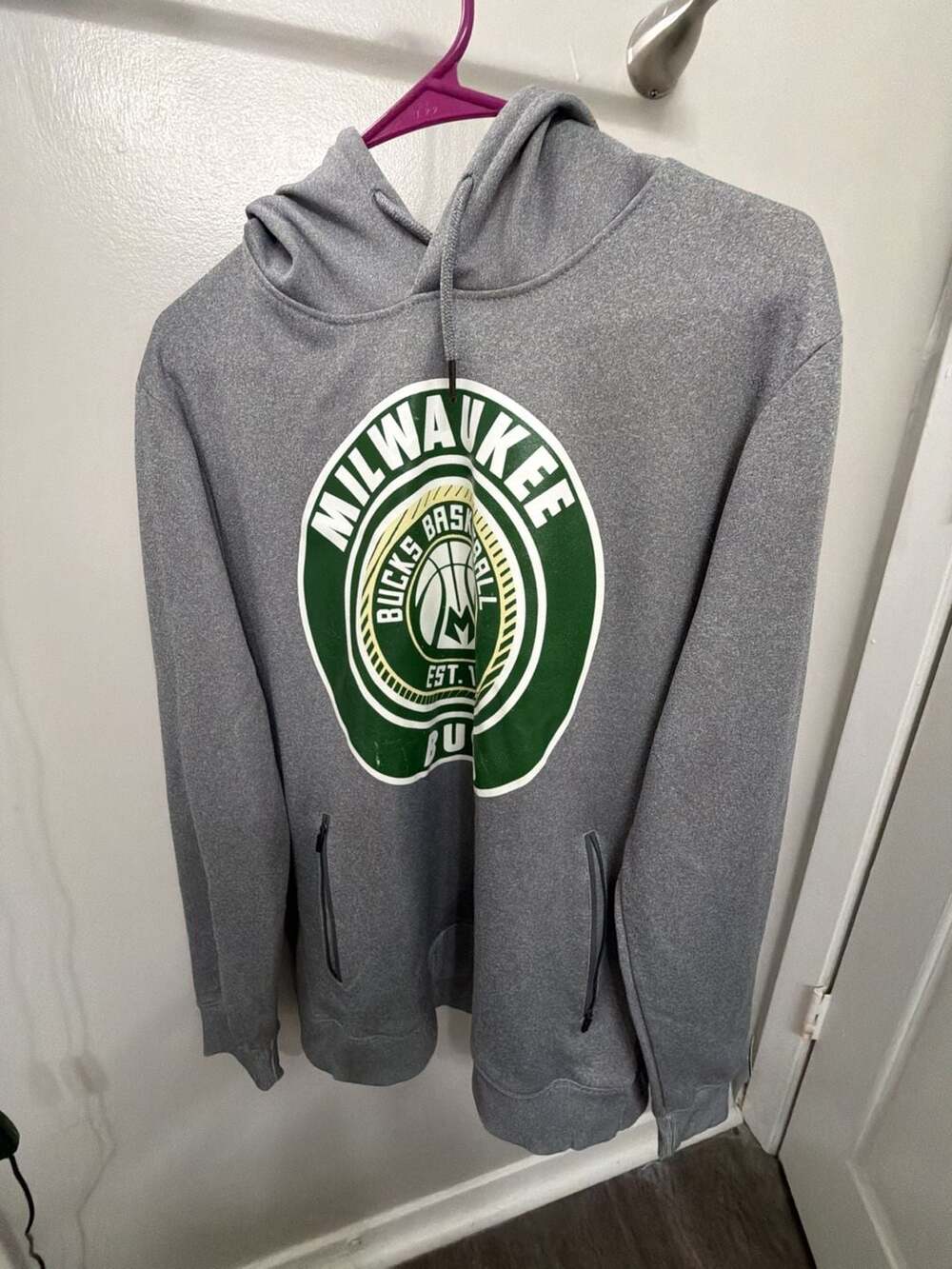 NBA Milwaukee Bucks Heavyweight Pullover Hoodie